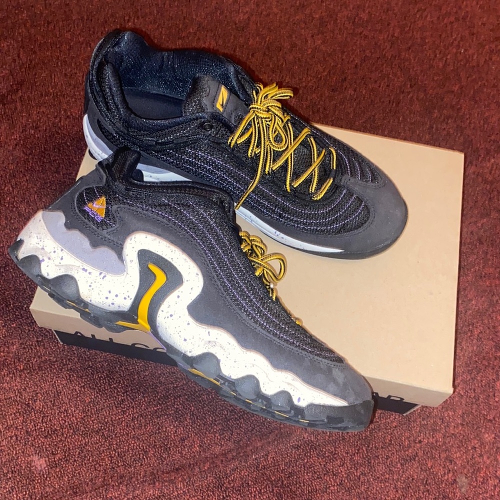 Nike Air Skarn